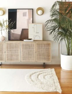 Shay Abstract Print -Lulu Andgeorgia Shop 20190625 sss shoot day 119266 site crop d6f85e04 10c6 4402 9e31 32b23abc33dc