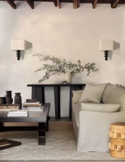 Ojai Pillow -Lulu Andgeorgia Shop 202006244600 3 liv vig v2 2 d3e3d31f cdeb 47bb ba57 7534b904fc0c