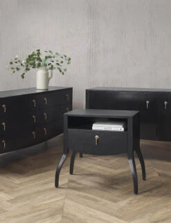 Anabella Nightstand -Lulu Andgeorgia Shop 20210728 FallStudioLifestyle1287 SITECROP 40d39cd3 4449 4fdf a2ca 5ab391f18e6a