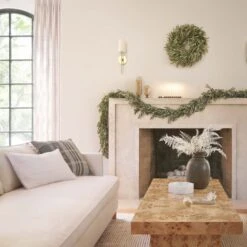 Kristina Pillow -Lulu Andgeorgia Shop 20210804 HOLIDAY2117202 SITECROP 3 c2a42c54 cd9e 4e93 82ea d28b72fc63b9