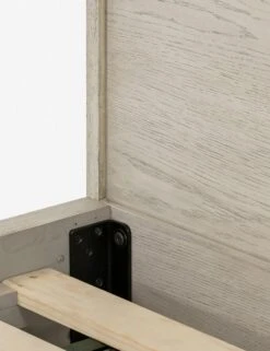 Effie Platform Bed -Lulu Andgeorgia Shop 224423 001 DET 2