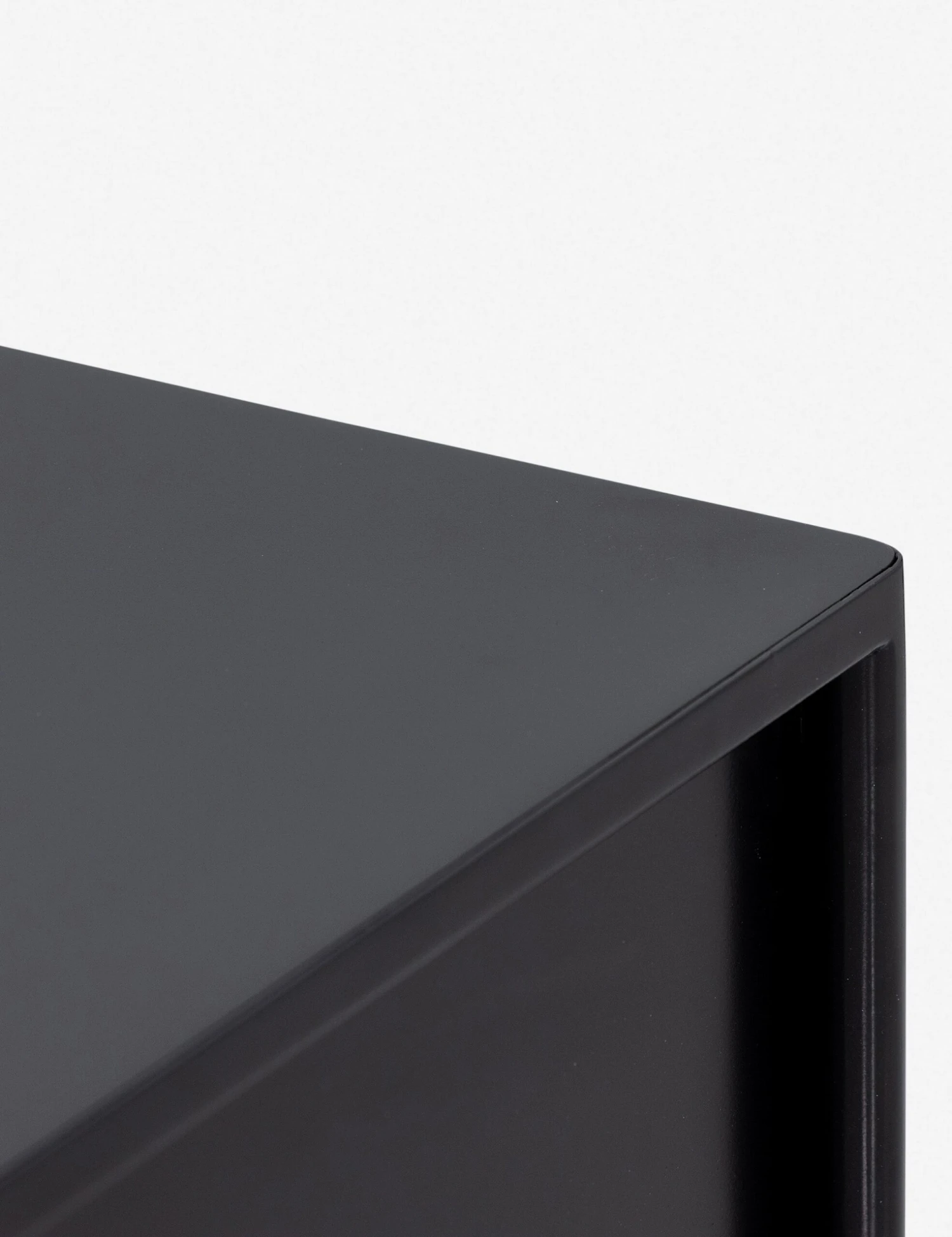 Mathus 8-Drawer Dresser 7 Mathus 8-Drawer Dresser - Image 7