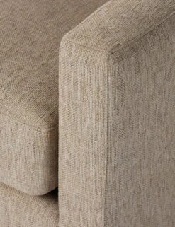 Parkrose Sectional Sofa -Lulu Andgeorgia Shop 238938 001 DET 3