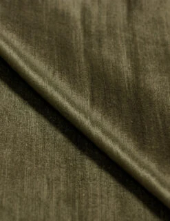 Ruby Headboard -Lulu Andgeorgia Shop 352PBDMJSPN 10 SITECROP 59fd9f9d a595 4bf9 83ac 9ed9529f74c6