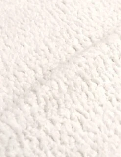 Ruby Platform Bed -Lulu Andgeorgia Shop 922QSHPSNTR 10 SITECROP db0af302 a2c1 4cd9 a2c5 10423d39b977