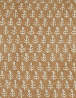 Agnes Linen Pillow -Lulu Andgeorgia Shop AgnesLinenLumbarPillow Rust A0654998B 17302 swatch