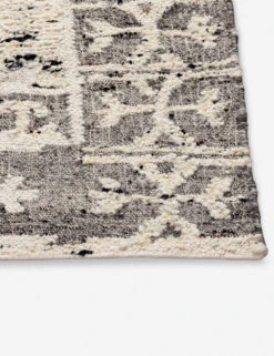 Ang Rug -Lulu Andgeorgia Shop BEN 2304 Front 1