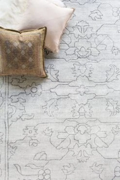 Camilla Rug -Lulu Andgeorgia Shop CamillaRug 2