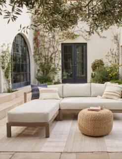 Vela Pouf -Lulu Andgeorgia Shop CasualEntertainingIIv2 35852 SITECROP 2 c8aae3e8 6952 46ae bb53 de3624c13fb0