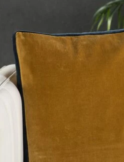 Clune Pillow -Lulu Andgeorgia Shop EMS05 3