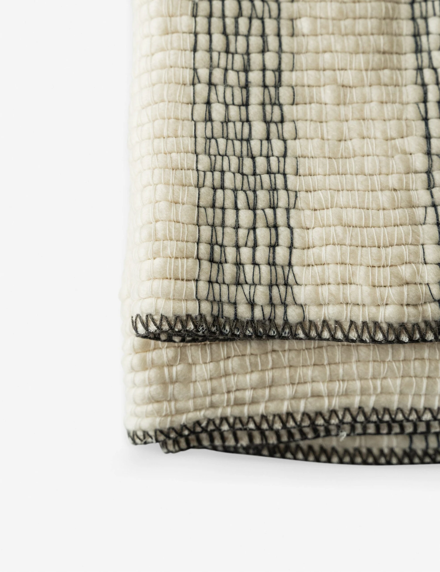 Eklund Throw 6 Eklund Throw - Image 6