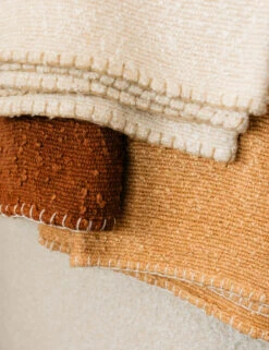 Deane Throw -Lulu Andgeorgia Shop Lulu and Georgia 1002728 LIFESTYLE02 Product