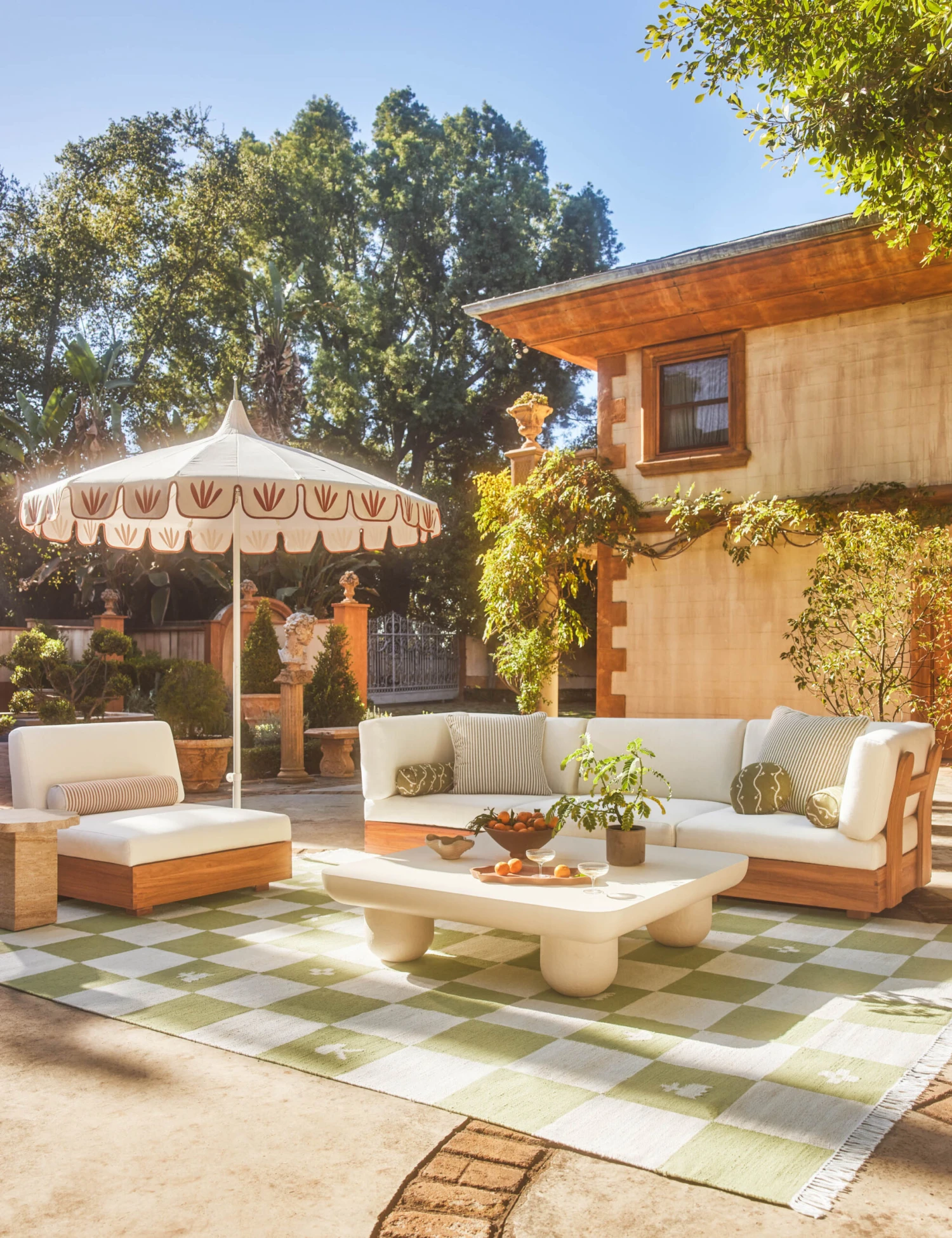 Satu Indoor / Outdoor Pillow By Sarah Sherman Samuel 5 Satu Indoor / Outdoor Pillow By Sarah Sherman Samuel - Image 5