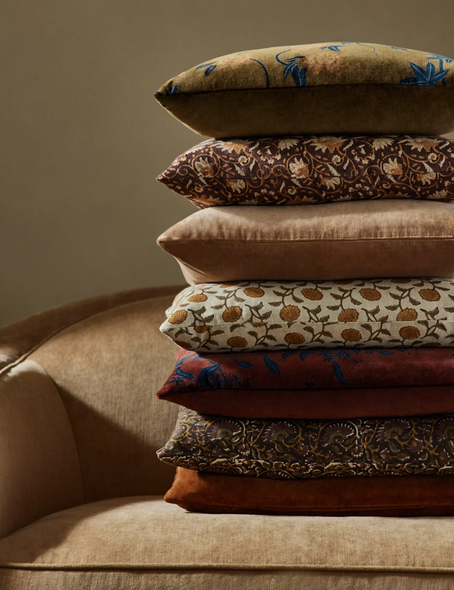 Sacha Linen Pillow 7 Sacha Linen Pillow - Image 7