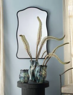 Everin Mirror -Lulu Andgeorgia Shop Lulu and Georgia LS6AURORMIBK 1 Product