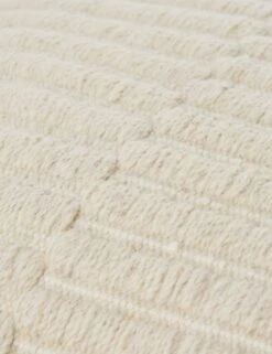 Mendia Pillow -Lulu Andgeorgia Shop Lulu and Georgia MCZ002 detail texture Product