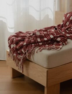 Camila Throw By Morrow Soft Goods -Lulu Andgeorgia Shop Lulu and Georgia Morrow Throw 01 Product