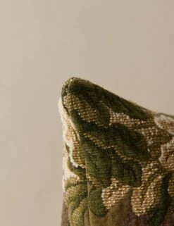 Ridge Edge Pillow By Scalamandre 28 Ridge Edge Pillow By Scalamandre -Lulu Andgeorgia Shop Lulu and Georgia RidgeEdgePillow Moss Square A0661223 867 Product