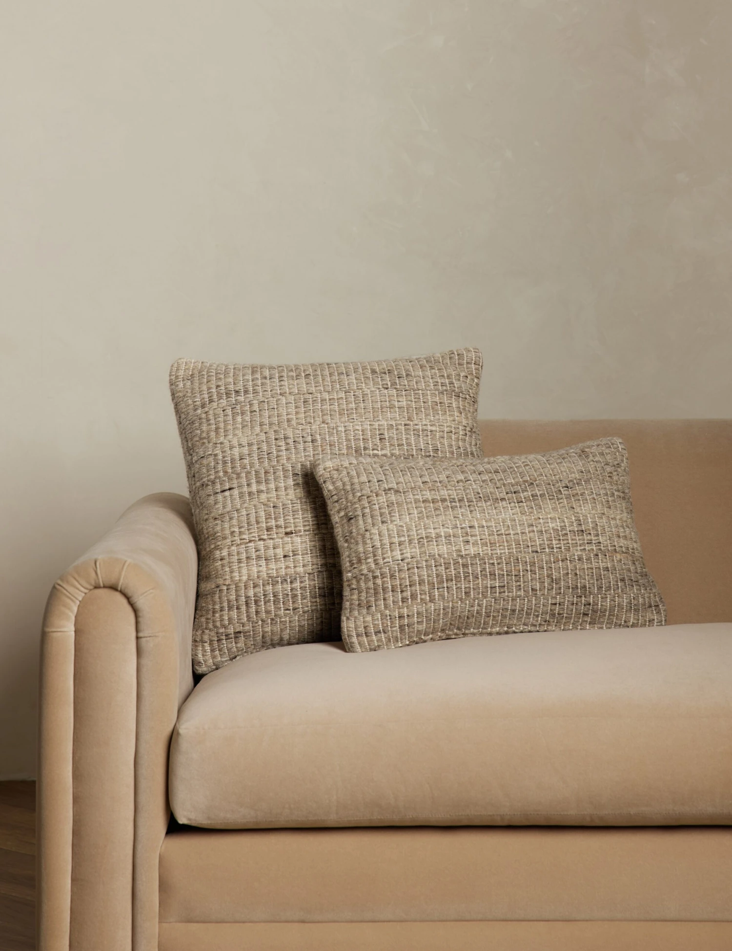 Riri Pillow 6 Riri Pillow - Image 6