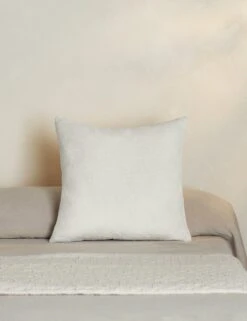 Lumi Textured Pillow By Sarah Sherman Samuel -Lulu Andgeorgia Shop LumiPillowbySarahShermanSamuel A0655793 StudioLifestyle