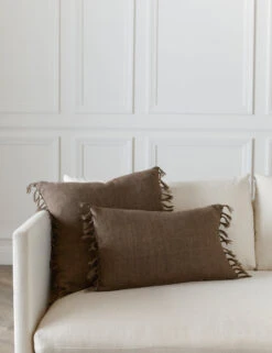 Roy Linen Pillow -Lulu Andgeorgia Shop RoyLinenPillow Brown 13439 SITECROP f04ddc1d 132c 4eb0 b1ed 25537665d7dd