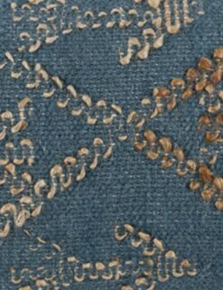 Izan Pillow -Lulu Andgeorgia Shop V240026 swatch