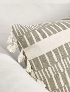 Morgana Linen Pillow 39 Morgana Linen Pillow -Lulu Andgeorgia Shop V260025 7