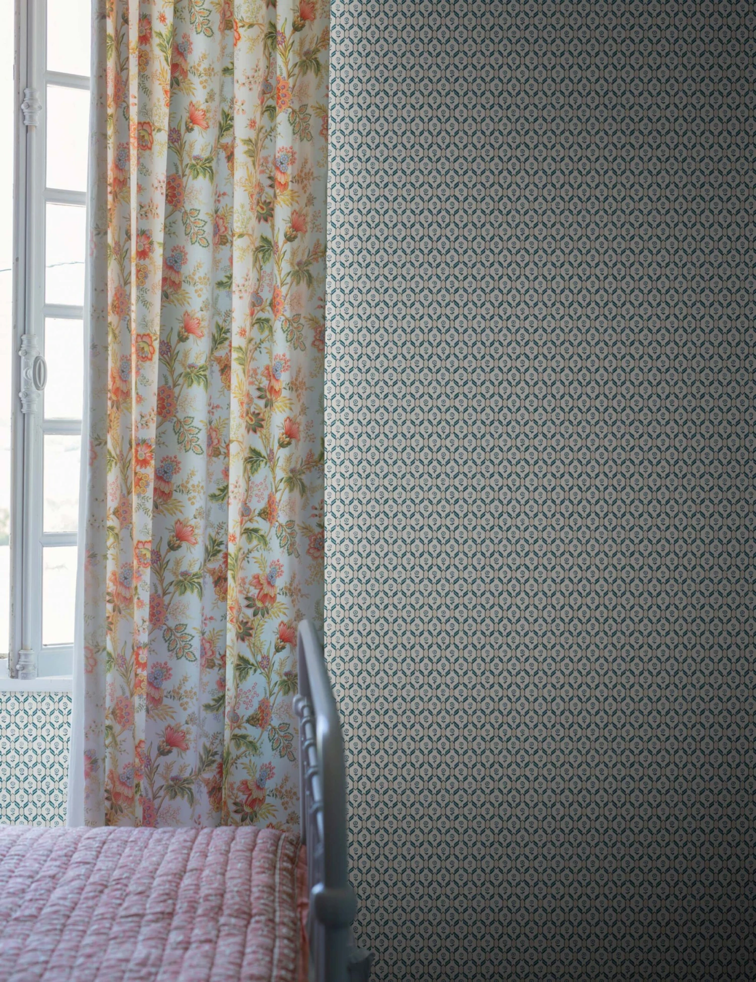 Hugo Wallpaper By Scalamandre 5 Hugo Wallpaper By Scalamandre - Image 5