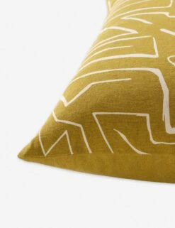 Emi Pillow -Lulu Andgeorgia Shop bgo002 detail corner