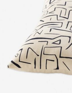 Emi Pillow -Lulu Andgeorgia Shop bgo004 detail corner