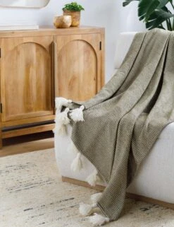 Kapri Throw By Becki Owens X Surya -Lulu Andgeorgia Shop boki1003 styleshot 201