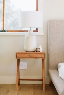 Hendrik Nightstand -Lulu Andgeorgia Shop dm1 8762