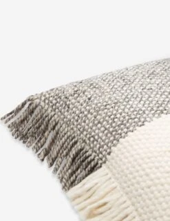 Lundy Pillow -Lulu Andgeorgia Shop fii001 detail corner