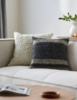 Feldman Pillow -Lulu Andgeorgia Shop lsy001 styleshot 201